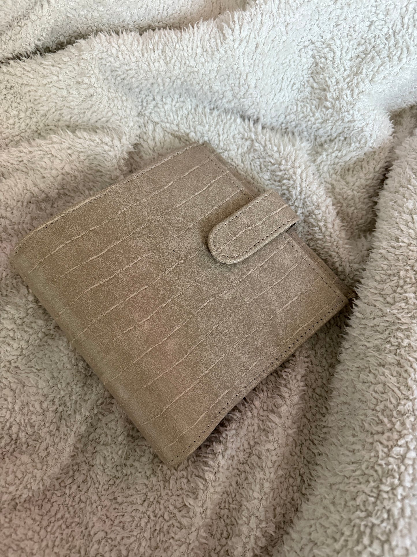 AS IS GREY WALLET