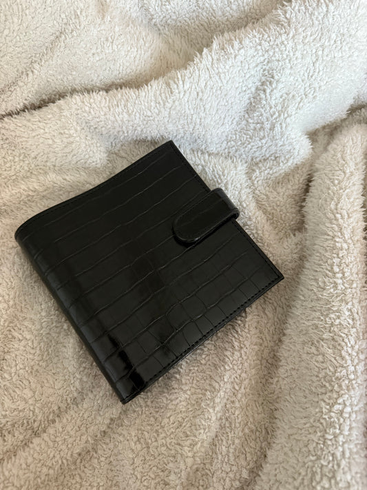 AS IS BLACK WALLET